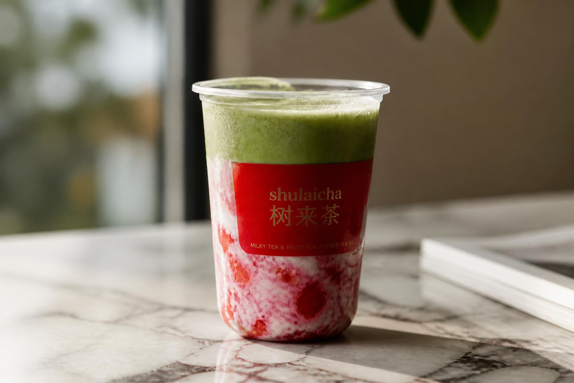 Boisson signature Shulaicha matcha fraise